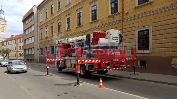 Intervenție a pompierilor pe strada Ștefan cel Mare