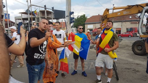 Protest inedit pe podul Decebal din Satu Mare