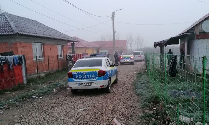 Descinderi polițiști cartier Petea 